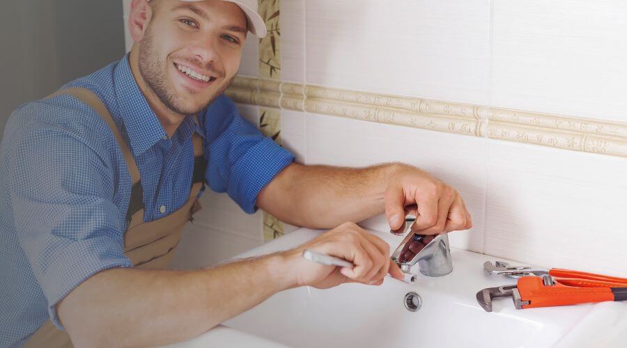 Faucet cartridge replacement in Centerville, LA